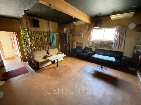 伊勢崎市境店舗付き中古住宅