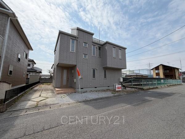 大泉町大字吉田中古一戸建て
