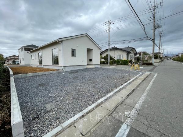 前橋市粕川町新屋第１（２号棟）
