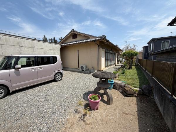 桐生市新里町新川の中古一戸建て