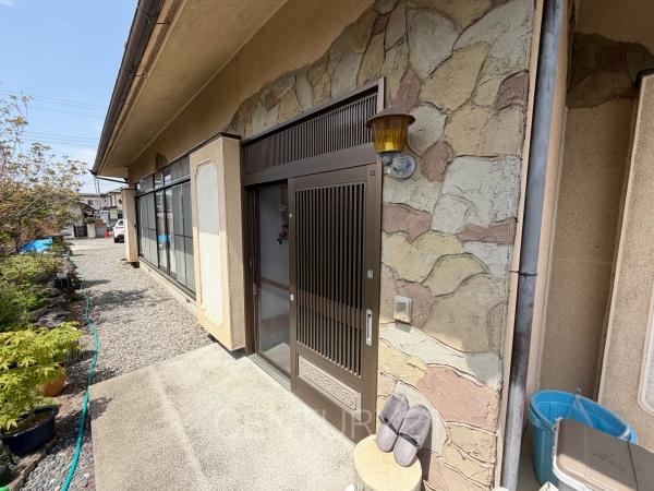 桐生市新里町新川の中古一戸建て