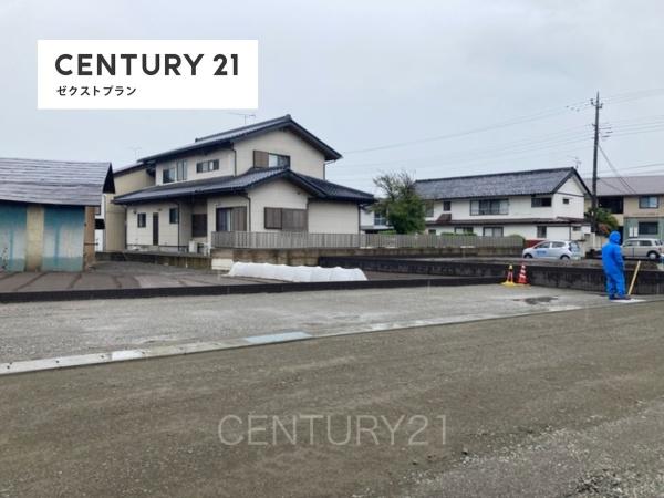 富岡中高瀬第81号棟