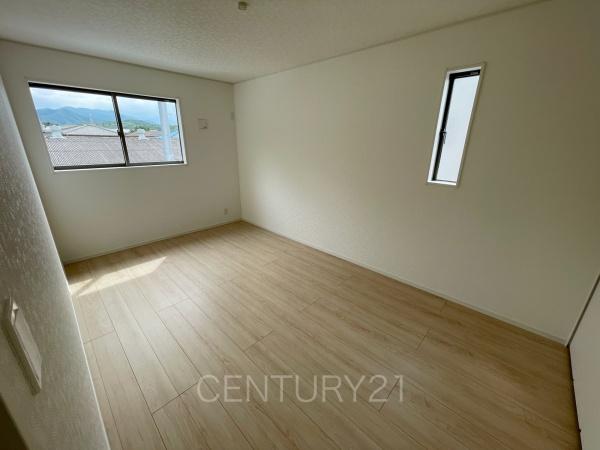 CRADLEGARDEN高崎市吉井町吉井川２号棟