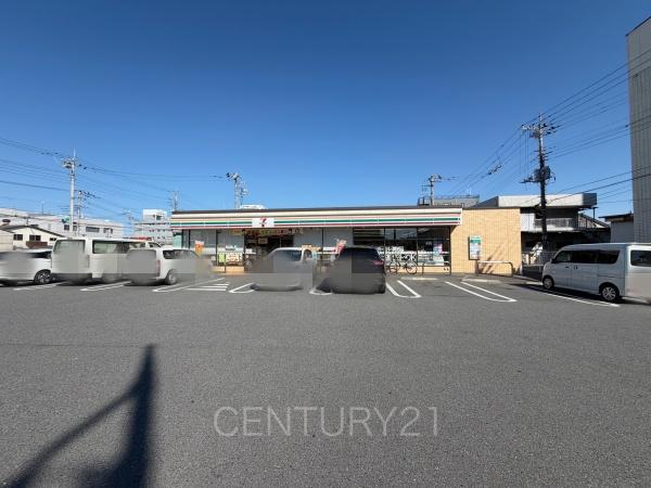 高崎市浜尻町A号棟(セブンイレブン高崎問屋町中央通り店)