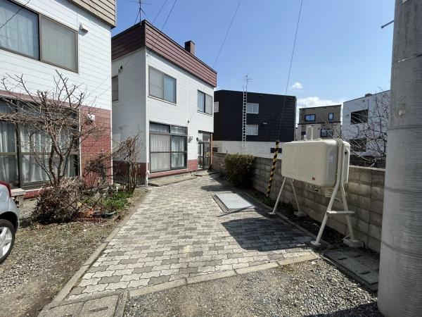 札幌市西区八軒三条東３丁目の中古一戸建