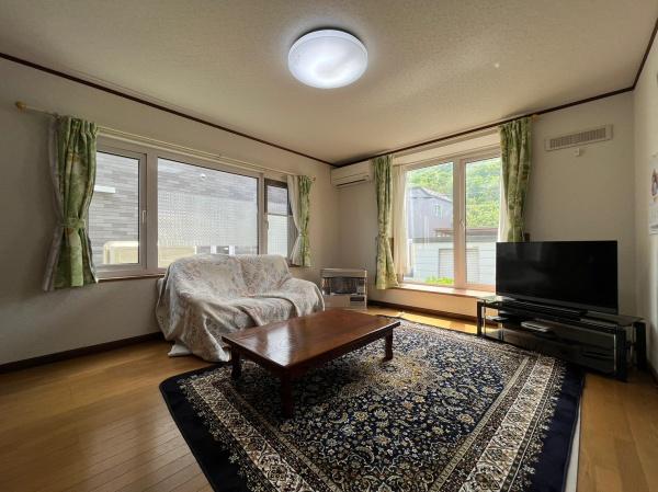 稲穂4条4丁目　戸建