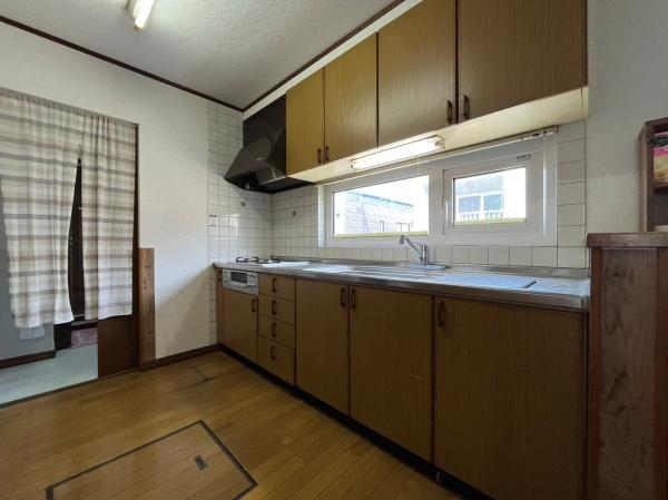 稲穂4条4丁目　戸建