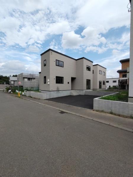 西野10条9丁目　新築戸建　2号棟