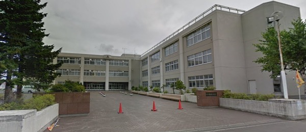札幌市手稲区前田四条5丁目の中古一戸建て(札幌市立稲積小学校)