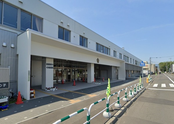 札幌市東区北三十八条東6丁目の土地(札幌市立栄西小学校)
