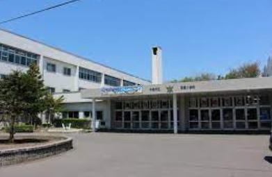 千歳市新富2丁目の中古一戸建て(千歳市立信濃小学校)