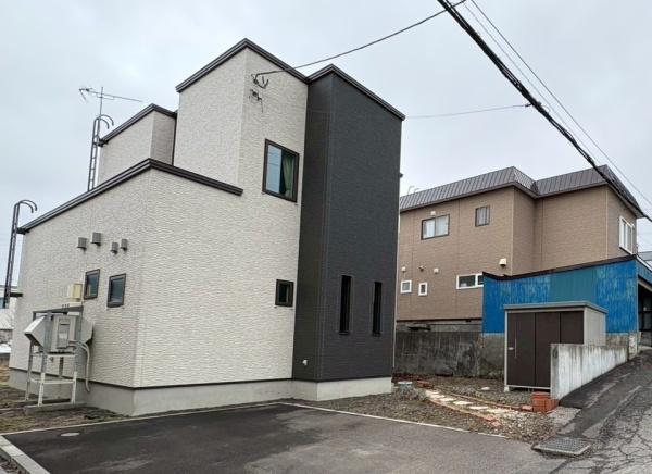 稲穂4条2丁目　戸建