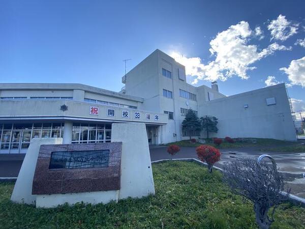 札幌市東区北三十六条東28丁目の土地(札幌市立伏古北小学校)