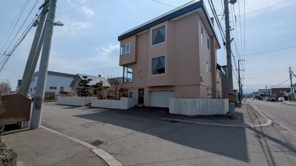 東雁来7条1丁目　戸建