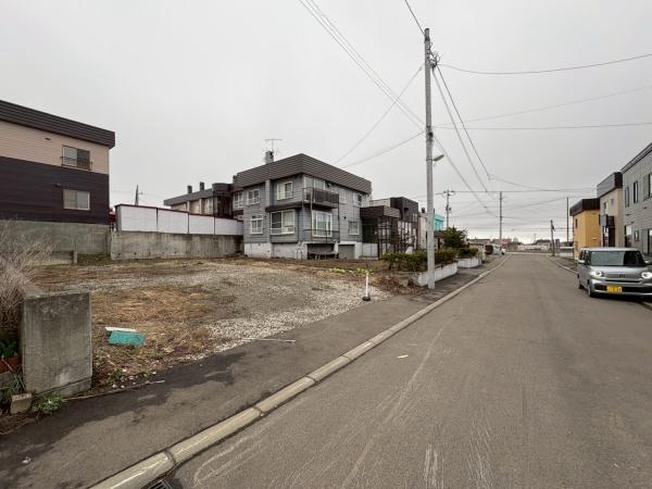 稲穂3条6丁目　土地