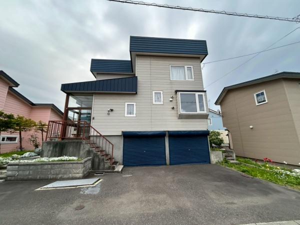 岩見沢市8条東5丁目　戸建