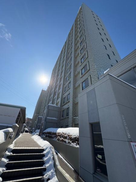 リーベスト南平岸弐番館