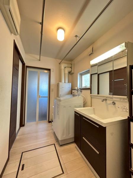 札幌市北区篠路町上篠路の中古一戸建て(洗面台・洗面所)