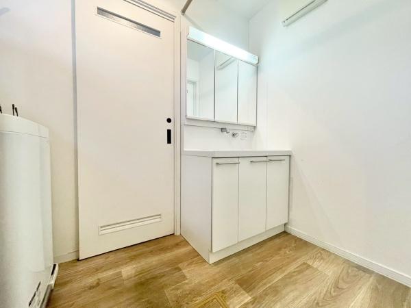 札幌市北区新川七条16丁目の中古一戸建て(洗面台・洗面所)