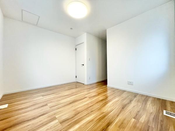 札幌市北区新川七条16丁目の中古一戸建て(寝室)