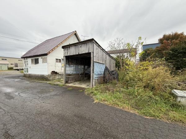 東雁来町　土地