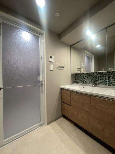 クリオ元町駅前