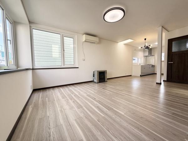 新発寒6条9丁目　戸建