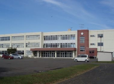 江別市豊幌花園町の中古一戸建て(江別市立江陽中学校)