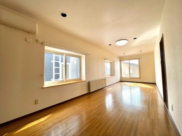 千歳市青葉３丁目の中古一戸建て