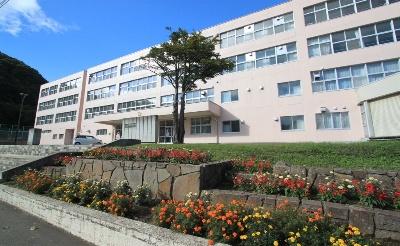 パシフィック星置ヒルズ(手稲西中学校)