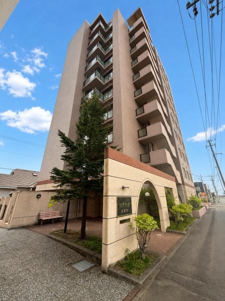 パシフィック発寒駅前壱番館