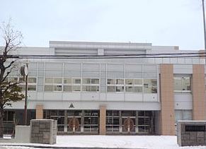 ライオンズマンション澄川第3A棟(札幌市立平岸中学校)