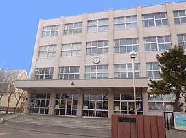 リーベスト山の手(札幌市立山の手南小学校)