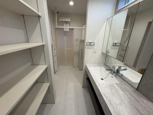 札幌市手稲区新発寒5条7丁目戸建2号棟