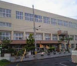 札幌市豊平区福住二条８丁目の中古一戸建て(札幌市立福住小学校)