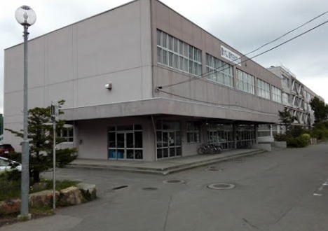 コープ野村山鼻(札幌市立柏中学校)