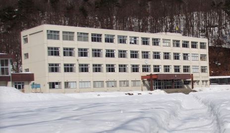 ライオンズマンション富岡(小樽市立西陵中学校)