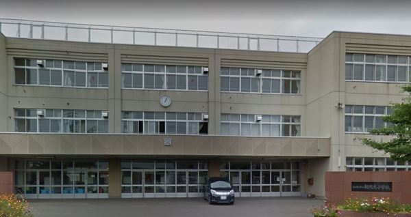 札幌市手稲区新発寒五条５丁目の中古一戸建て(札幌市立新陵東小学校)