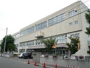 札幌市手稲区曙六条３丁目の中古一戸建て(札幌市立手稲山口小学校)
