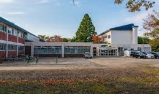 江別市野幌代々木町の土地(江別市立江別第二中学校)