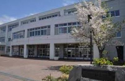パシフィック美しが丘E棟壱番館(札幌市立美しが丘小学校)