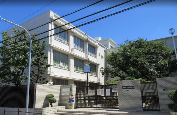 シャトーサンパークスクエア(大阪市立今津小学校)