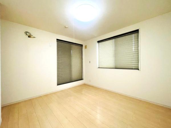 寝屋川市木屋町の中古一戸建て