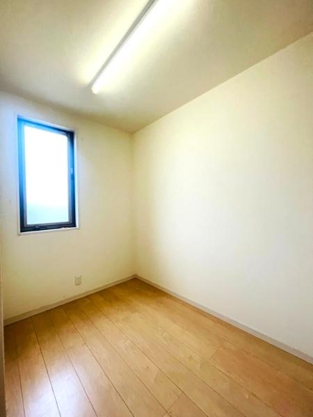 寝屋川市木屋町の中古一戸建て