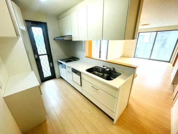 寝屋川市木屋町の中古一戸建