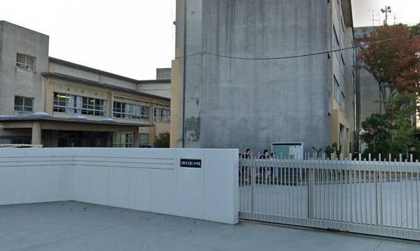 交野市星田5丁目の中古一戸建て(交野市立第三中学校)