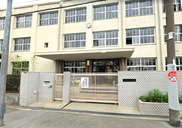 日商岩井今津北マンション(大阪市立今津中学校)