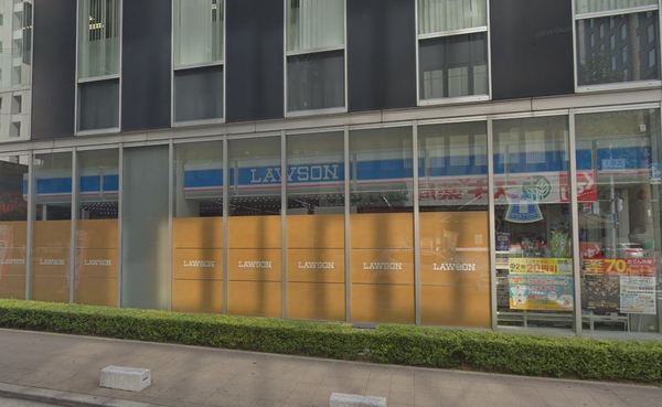 エステムプラザ本町クロス(ローソン瓦町1丁目店)