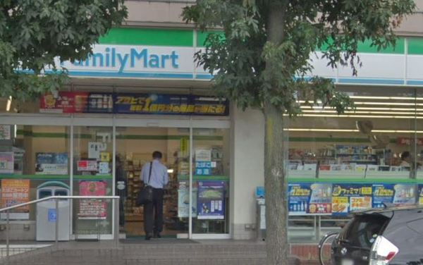 鴫野コーポ1号棟(ファミリーマート城東鴫野西店)