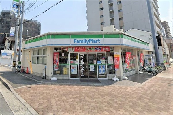 プレミスト都島パークフロント(ファミリーマート都島内代町店)